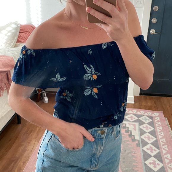 Mossimo Floral Off The Shoulder Top - Picture 3 of 12